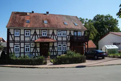Image de Appartement au dernier étage avec 3 chambres dans une maison à colombages classée en 1837