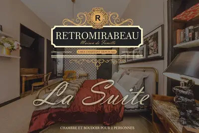 Image de La Suite & Son Boudoir ★★★★ - RetroMirabeau. Fr - Imm. 18ème