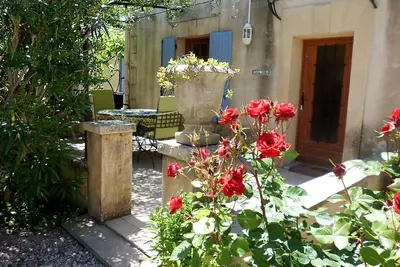 Image de \"Casa Dora\" - 4 couchages, 2bed 2bath appartement de vacances au coeur de la Provence