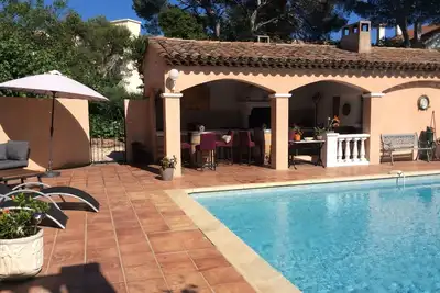 Image de Piscine + 10 min Ă pied de la plage