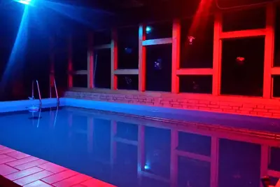 Image de Appartement pour 1 Ă 4 personnes dans le magnifique Weserbergland avec garage et WiFi