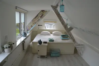 Image de Spacieuse maison de luxe très joliment meublée de 110m2 sans frais de nettoyage