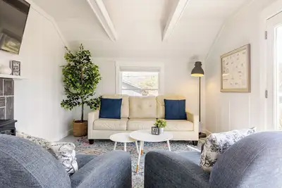 Image de Carriage House à Hamilton Family Vineyards (Nouveau)