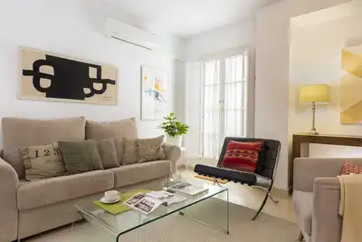 Cozy apartment in prime location. Conde de Ibarra