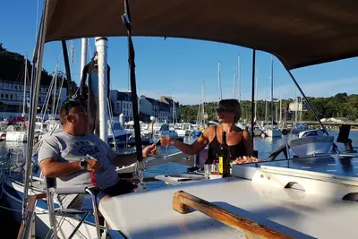 Image de Vacances Insolites et responsables - Location bateau à quai - Pointe du R