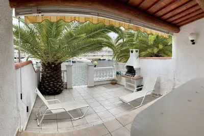 Image de Maison entre port & canal option amarre 15x4m accès depuis la terrasse