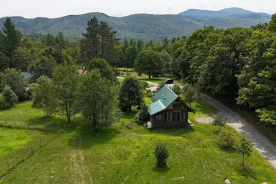 Image de Magnifique chalet sur la ferme hobby pittoresque des Adirondacks