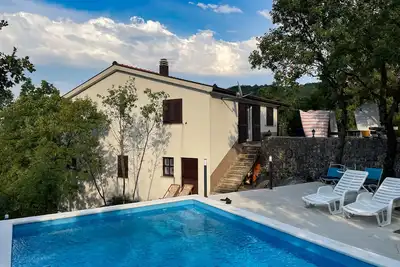 Image de Découverte de la beauté naturelle croate, des vacances parfaites dans un village! 20 km de Makarska!