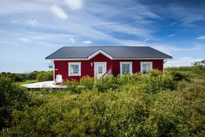 Image de Cabine de luxe avec vue panoramique sur les montagnes, près de Snaefellsnes. Jacuzzi :)