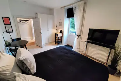 Image de Provstegården Bed & Breakfast - Chambre Double w \/ Terrasse - Parc privé - Détente