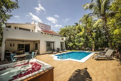 Image de Meilleure Location À Playa Del Carmen Avec Super Belle Piscine!