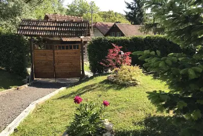 Image de Authentique maison dans un village paisible