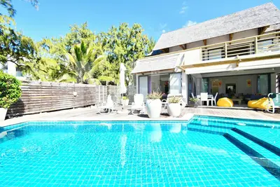 Image de Peters Beach House avec piscine sur la plage, Poste Lafayette, wifi gratuit