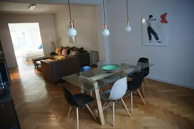 Image de Emplacement top et bonne qualité!