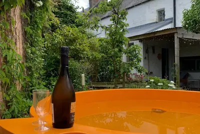 Image de Thimblewynd: \"meilleur en Ecosse avec bain à remous\" (The Scotsman Newspaper)