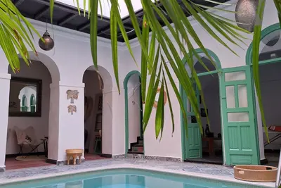 Image de Riad 16 Personnes - Coeur Medina, Service Hotelier, Piscine Chaufee, Jacuzzi Spa