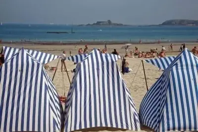 Image de Appartement standing 2 Ă 3 pers + terrasse 65 m2 : plage, calme, charme, parking