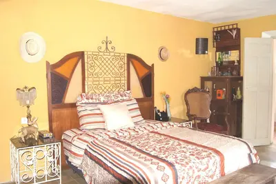 Image de Casa De Piedra - L'hospitalité mexicaine authentique!