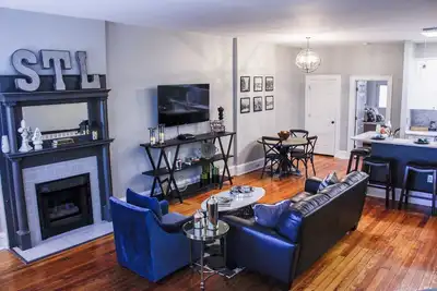 Image de Luxury Apt - Historic Cherokee Street Antique Row