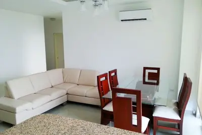 Image de Appartement Exclusif De 3 Chambres, Vue Mer \/ ACCÈS Plage