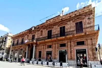 Studio avec vue sur le Teatro Massimo | Parking à l'intérieur du bâtiment