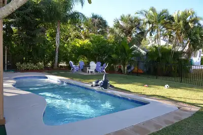 Image de Vues sur la plage et le golfe depuis le pont, la piscine, le kayak, le paddleboard, la cour, le foyer, le wif