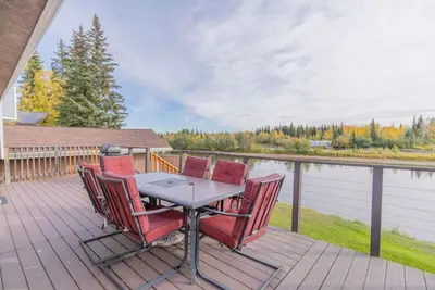 Image de Maison de luxe sur la rivière Chena - Suite Sud