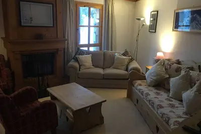 Image de Appartement duplex idéalement situé, rénové, skis aux pieds.