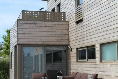 Image de Villa Vacances confortable au bord de mer avec piscine couverte privée + Jacuzzi