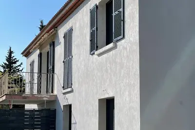 Image de Location Vacances 2 Pieces Toulon Secteur Residentiel à 10 minutes des plages.