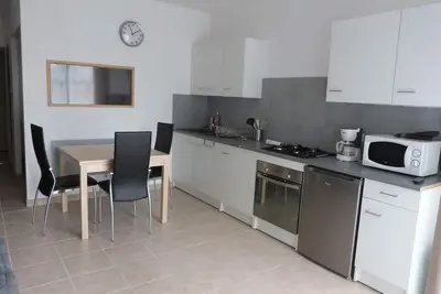 Image de Appartement Bozouls avec jardin classé 3 étoiles 3 personnes proche Espalion