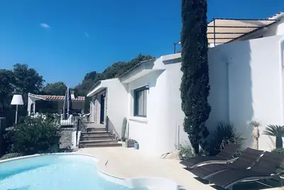 Image de Villa de standing de 250m2 avec vue sur tout le Golfe de Porto Vecchio