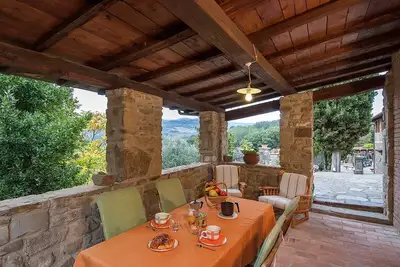 Image de Romantique gîte indépendant avec piscine, dans une ferme entre Arezzo et Florenc