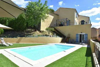 Image de Villa moderne avec piscine privée