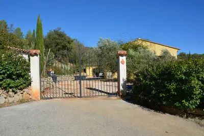 Spacious villa with swimming pool in the heart of Provence