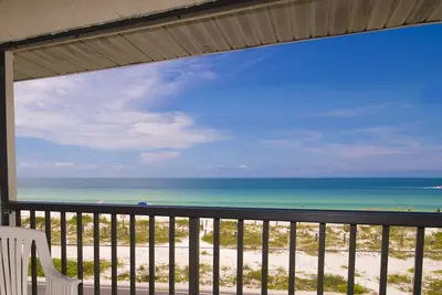 Plage à 180 degrés + vue sur le golfe, plage à 30 pieds, grill, Bridge Street, Wifi