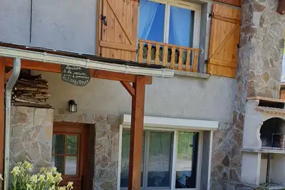 Image de Chalet Pyrénées Ariègeoises près Ax -Les Thermes et Andorre