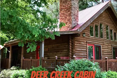 Image de Vacances Au Cerf Creek Cabin-Il A Tout! 4b-2. 5 W \/ Hottub-Minutes Au Parc Fcf
