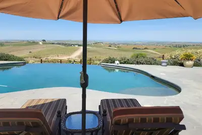 Image de Couchers de soleil incroyables au coeur du pays du vin! À quelques minutes de Paso Robles