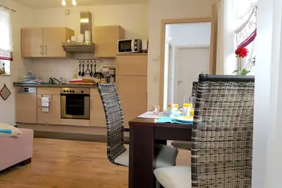 Image de Appartement 2 pièces moderne et confortable près de la plage