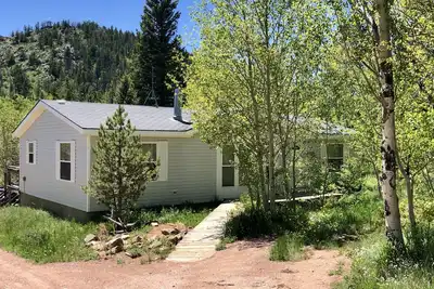Image de Escape to Black Bear Hollow ~ Isolé dans une belle Aspen Grove & Pet Friendly!