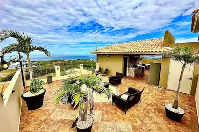 Unique Oceanview Penthouse - Ascenseur privé