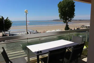 Image de Appartement avec vue panoramique sur la baie de la Baule, entre