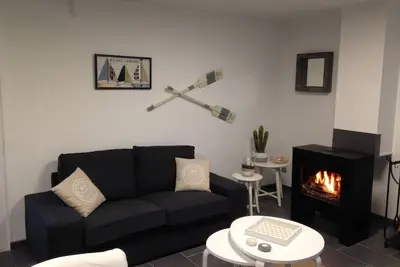 Image de Gîte le \"Cottage\" entièrement rénové et équipe à neuf.