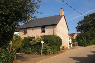 Image de Charmante vieille de 300 ans Cottage Dans Quiet Country Lane