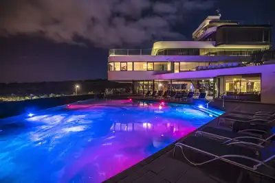 Image de Villa contemporaine de luxe à Grenade, Espagne
