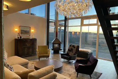 Image de Belle nouvelle villa, 30% de réduction d'octobre à 15 décembre, bain à remous profiter de Northenlight