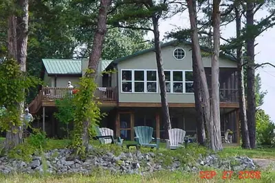 Image de Lot presque plat, quai avec terrasse, location de ponton (25 min. De Clemson)
