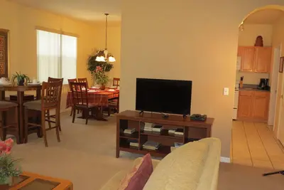 Image de Sandy Ridge Area Pool Home