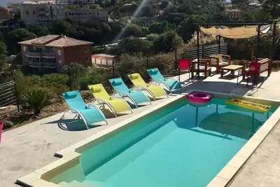 Image de Appart spacieux avec vue sur mer, piscine, proche des plages et port